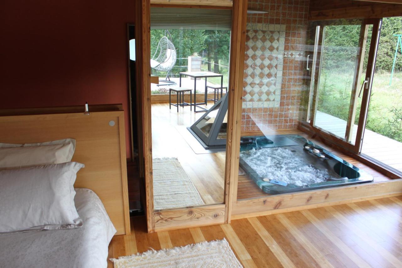 Une suite à la campagne Le Chambon-sur-Lignon Extérieur photo