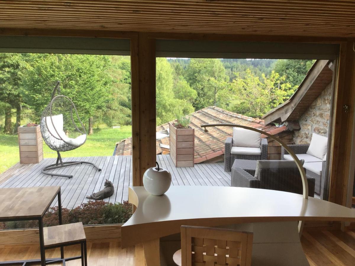 Une suite à la campagne Le Chambon-sur-Lignon Extérieur photo