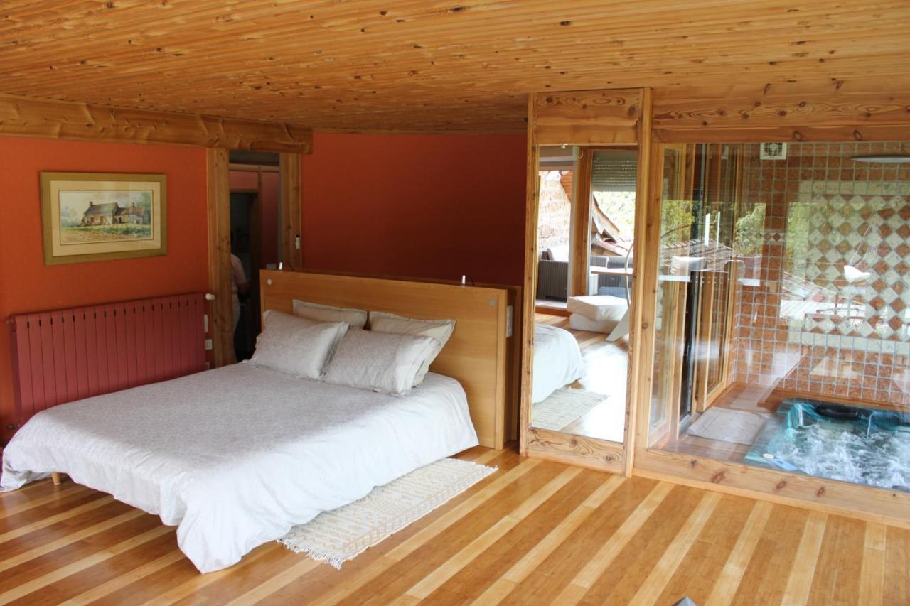 Une suite à la campagne Le Chambon-sur-Lignon Extérieur photo