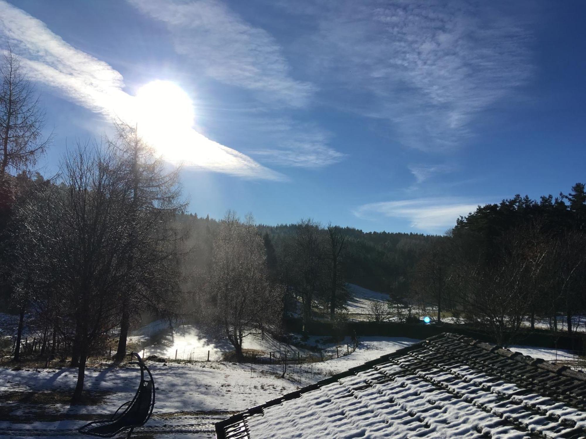 Une suite à la campagne Le Chambon-sur-Lignon Extérieur photo